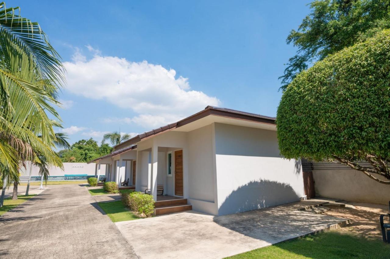 Akard Private Villas Sattahip Extérieur photo